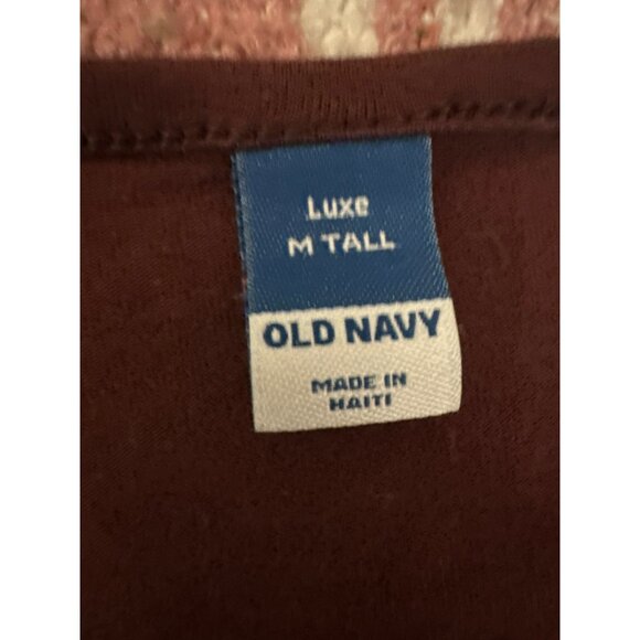 Old Navy Luxe M Tall Dark Maroon V-Neck T-Shirt Basic Casual Top - Picture 2 of 4